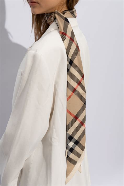 szalik burberry serce|burberry silk scarf.